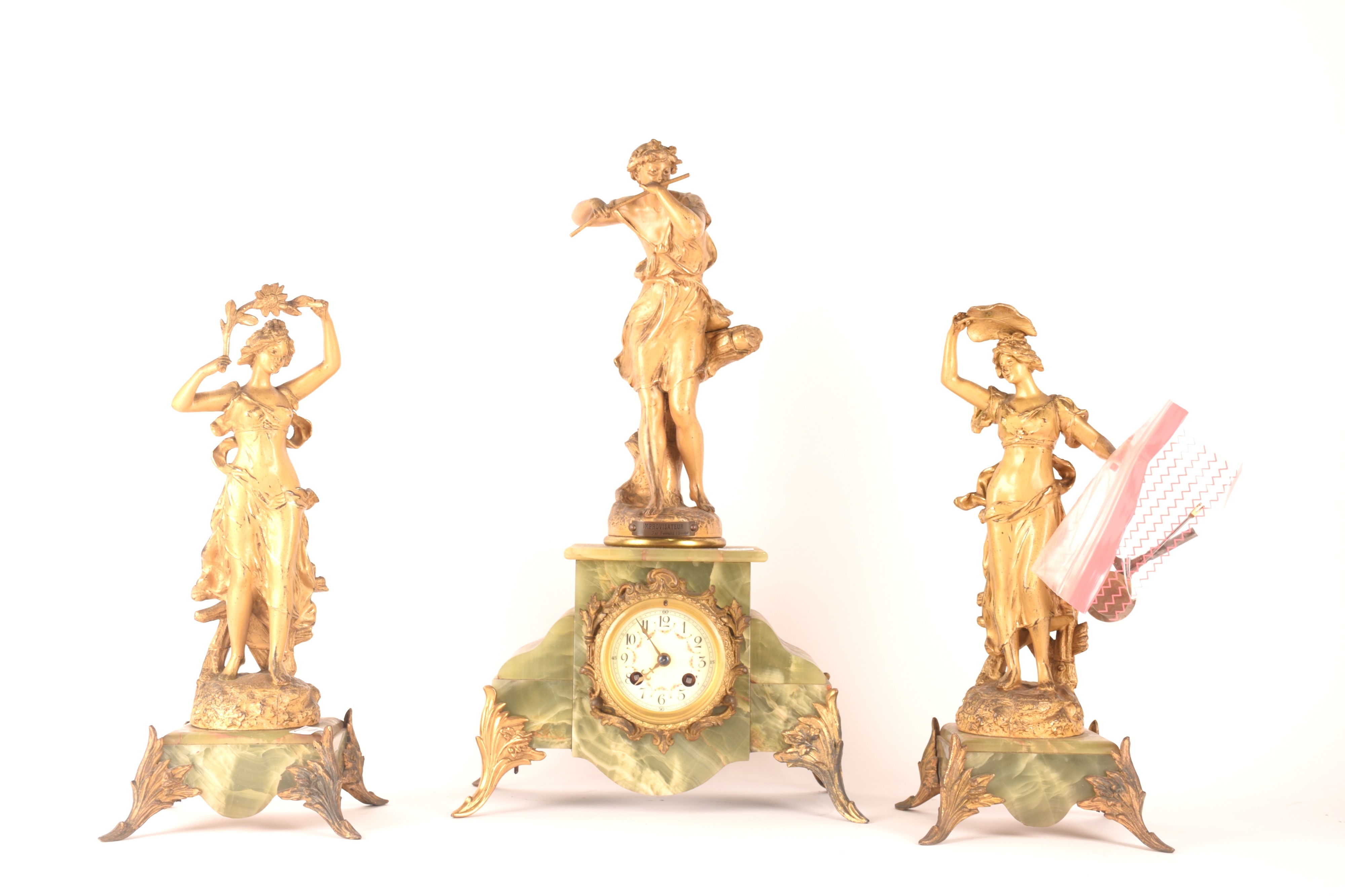 Marketplace: Art, Antiques & Collectables