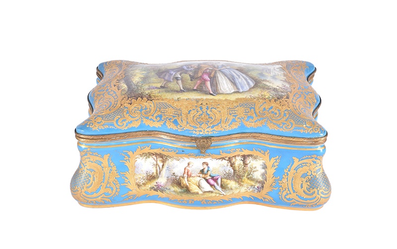 A large Sevres style porcelain bombe casket