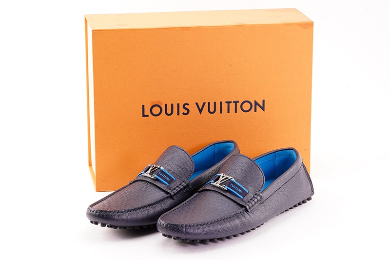A pair of Louis Vuitton Hockenheim blue moccasins