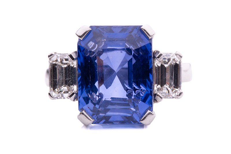 A sapphire and diamond trilogy ring