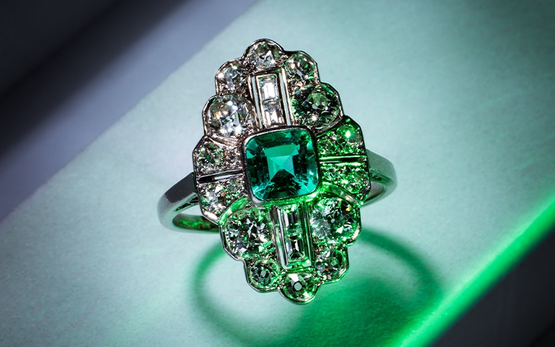 Art Deco Emerald Plaque Ring
