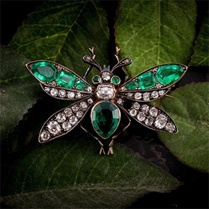 Sell Emerald Brooch