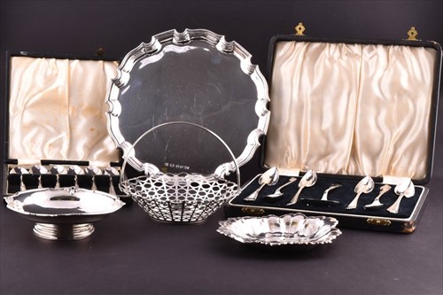 Lot 470 - A George V silver waiter of scalloped edge...
