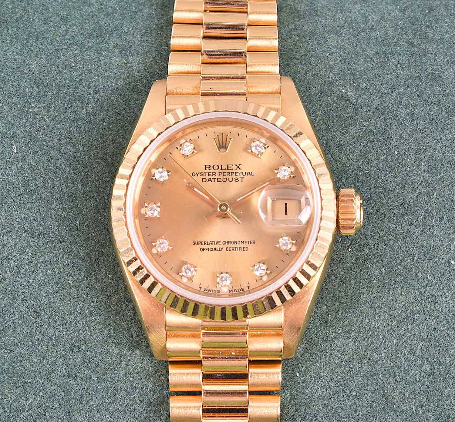 Lot 433 - A Rolex Oyster Perpetual DateJust ref. 69178...