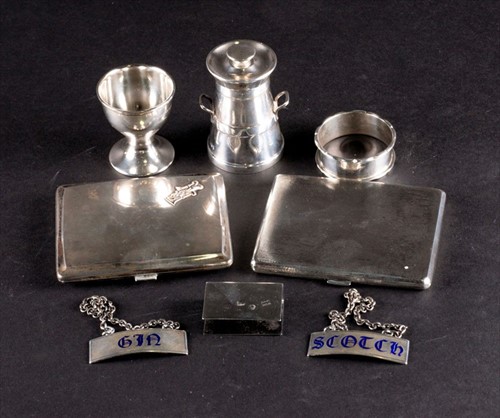 Lot 348 - A mixed group of small silver items comprising...