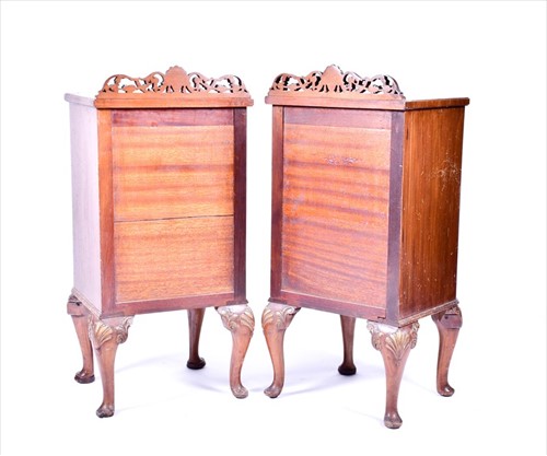 Lot 47 - A pair of Queen Anne style figured walnut...