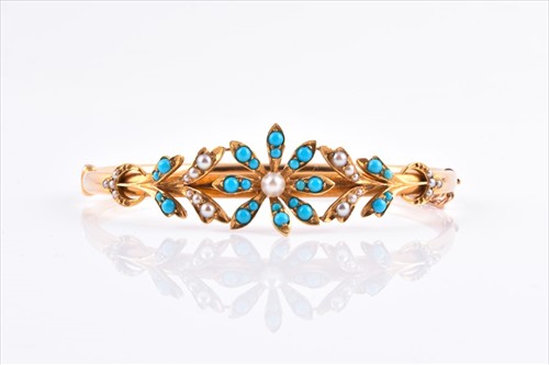 Lot 547 - A late 19th / early 20th century yellow gold,...