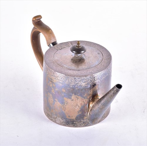 Lot 452 - A George III small silver teapot London 1797,...
