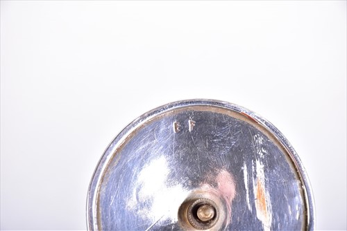 Lot 452 - A George III small silver teapot London 1797,...