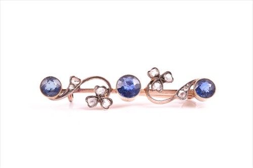 Lot 595A - A late 19th / early 20th century yellow gold,...
