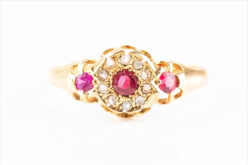 Lot 545 - A Victorian 18ct yellow gold, diamond, and...