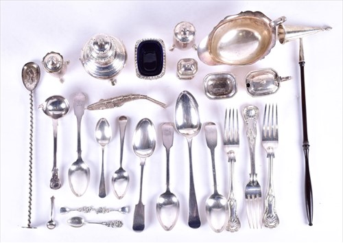 Lot 461 - A mixed group of silver items to include cruet...