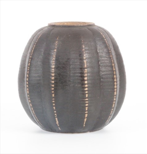 Lot 206 - A Martin Brothers gourd vase by Edwin and...