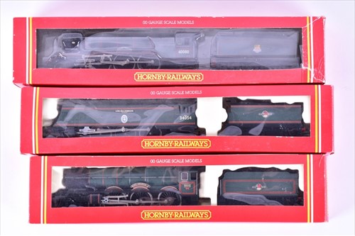Lot 304 - Three boxed Hornby Railway locomotives and...