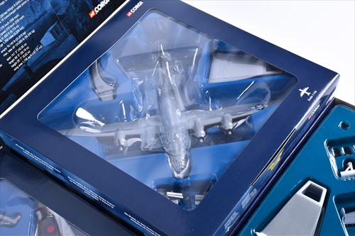 Lot 202 - A group of eight Corgi Aviation Archive boxed '...