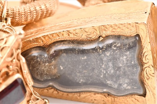 Lot 488 - A fine and impressive yellow gold charm...