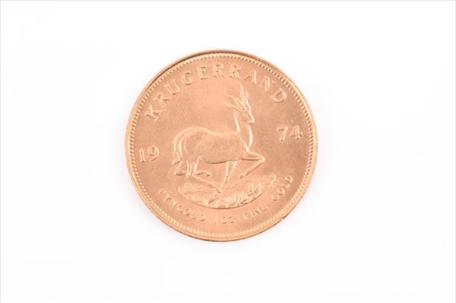 Lot 381 - A South Africa 1974 KrugerrandÂ  1oz fine gold.
