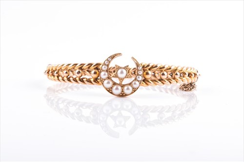 Lot 514 - A late Victorian / early Edwardian 15ct yellow...