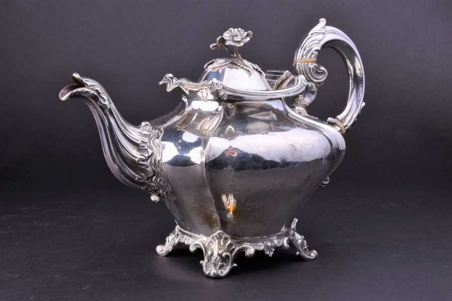 Lot 362 - A Victorian silver teapot London 1845, by...