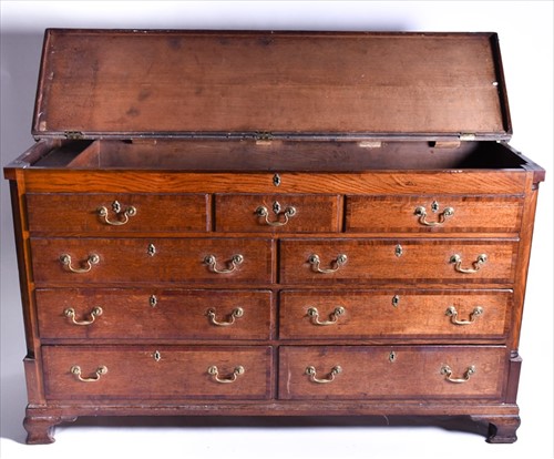 Lot 30 - A 19th century oak converted housekeeper's...