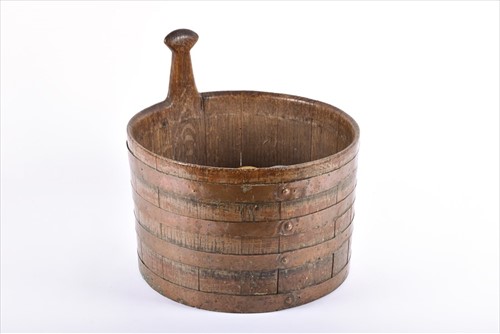 Lot 7 - An unusual 19th century coopered barrel/bucket...