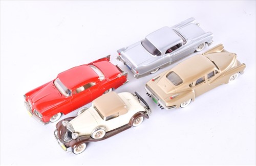 Lot 260 - A group of four boxed Brooklin Collection...