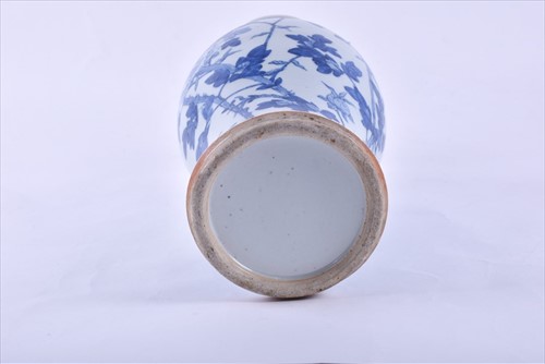 Lot 164 - A Chinese late Qing dynasty blue and white...