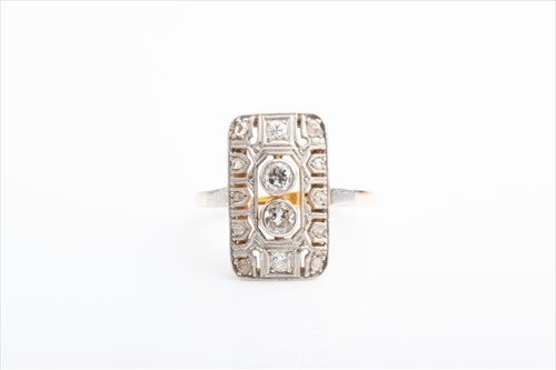 Lot 592 - A diamond plaque ring in the Art Deco taste,...