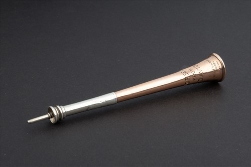 Lot 392 - A novelty pencil modelled as a hunting horn...