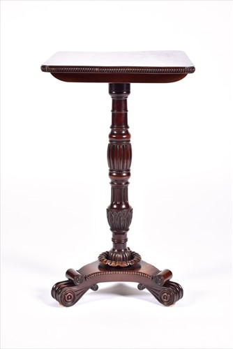 Lot 13 - A William IV mahogany tilt top side table the...