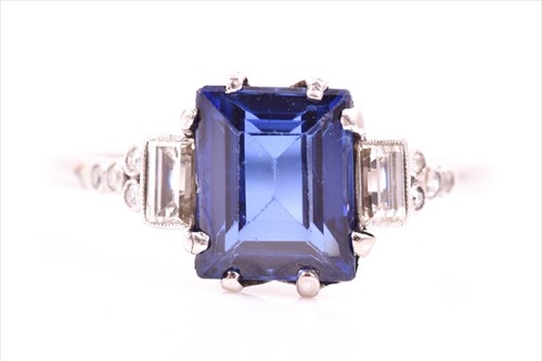 Lot 681 - An Art Deco diamond and synthetic sapphire...