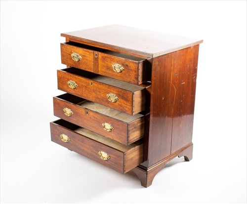Lot 100 - A George III mahogany chest of drawers of...