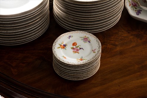 Lot 200 - A late 19th century dinner service by Dresden...