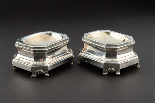 Lot 340 - A Pair of Continental silver trencher salts...