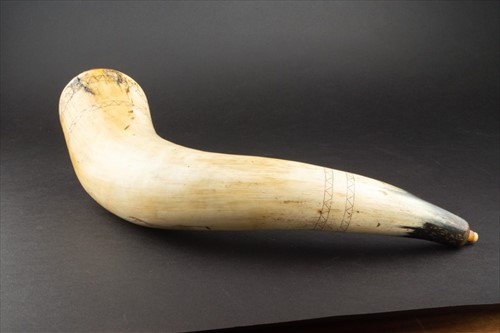 Lot 316 - A late Victorian Welsh drenching horn with...