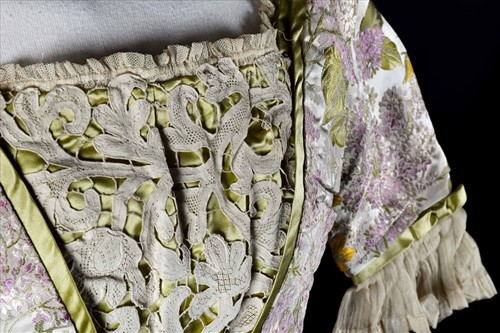 Lot 242 - A fine Victorian silk brocade ball gown...