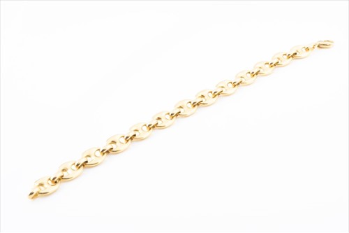 Lot 350 - A Gucci-style anchor-link bracelet...