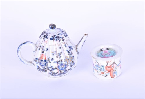 Lot 209 - A Chinese 18th century imari porcelain teapot...