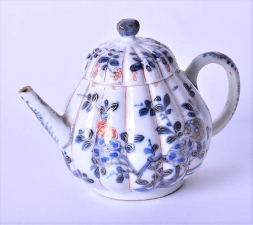 Lot 209 - A Chinese 18th century imari porcelain teapot...