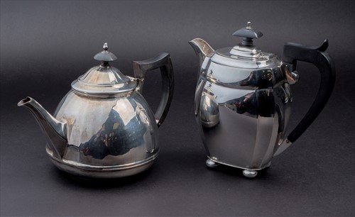 Lot 322 - A George V silver coffee pot Chester 1931, by...