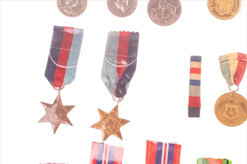 Lot 254 - A quantity of WWII and other medals comprising...