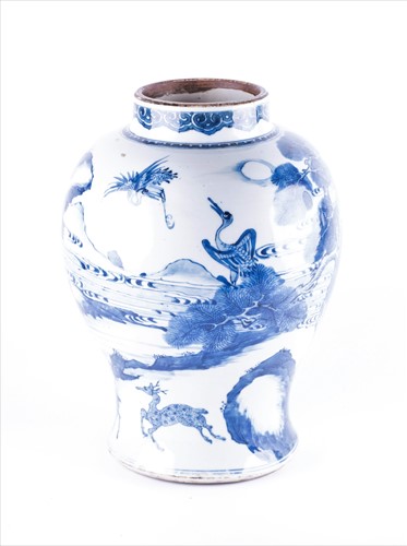 Lot 158 - A Chinese late Qing dynasty blue and white...