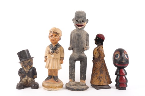 Lot 39 - A group of decorative figural toys and...
