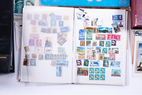 Lot 276 - A large collection of stamps, presentation...