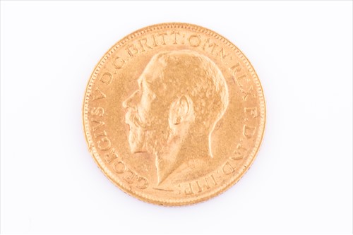 Lot 272 - A George V full sovereign dated 1912.