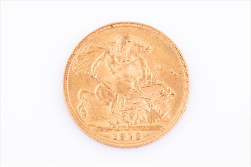 Lot 272 - A George V full sovereign dated 1912.