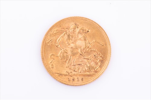 Lot 274 - A George V full sovereign dated 1915.