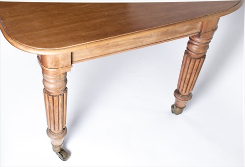 Lot 127 - A William IV mahogany extending dining table...