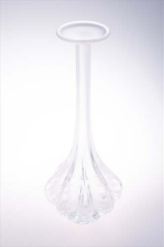 Lot 311 - A Marie-Claude Lalique crystal glass vase with...
