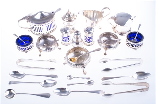 Lot 395 - A mixed group of small silver items to include...